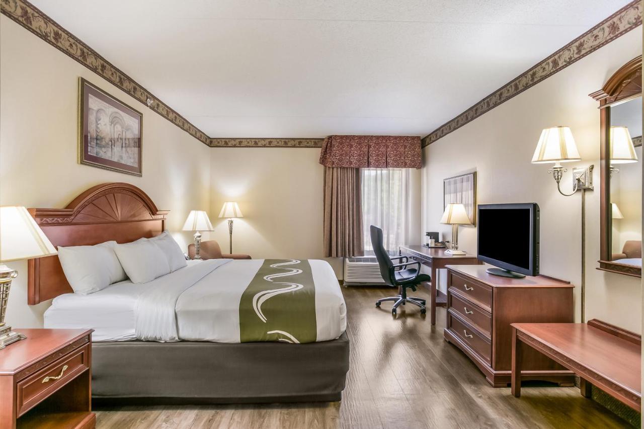 Quality Inn & Suites Bel Air I-95 Exit 77A Экстерьер фото