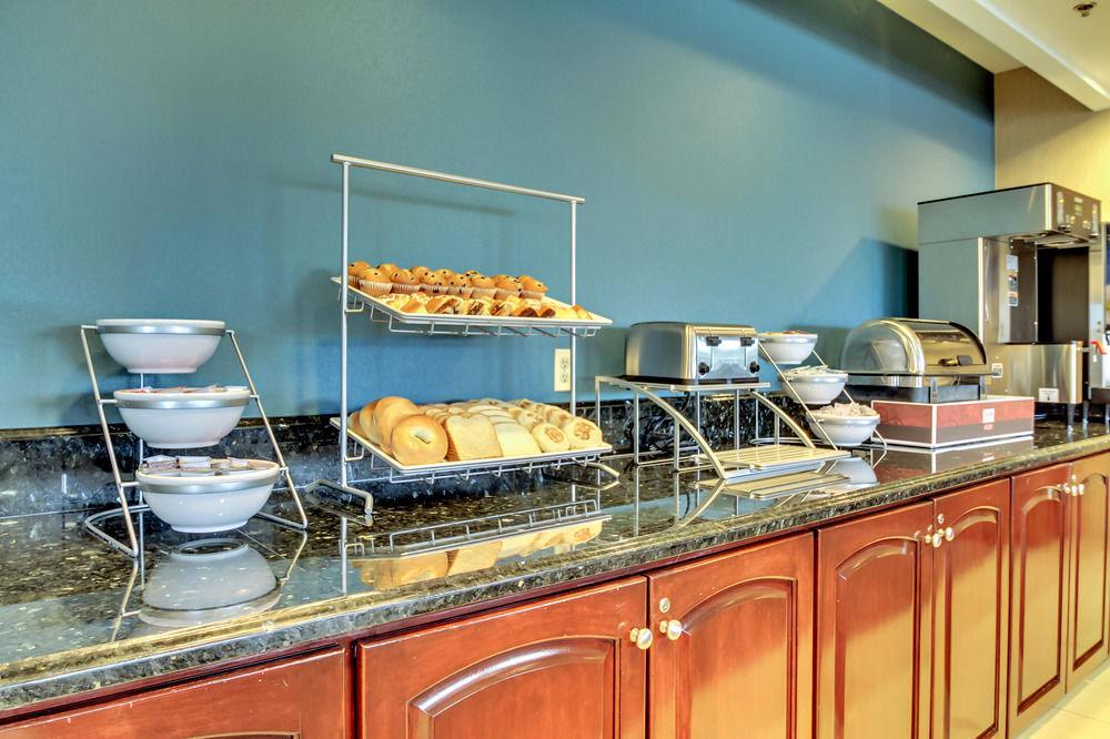 Quality Inn & Suites Bel Air I-95 Exit 77A Экстерьер фото