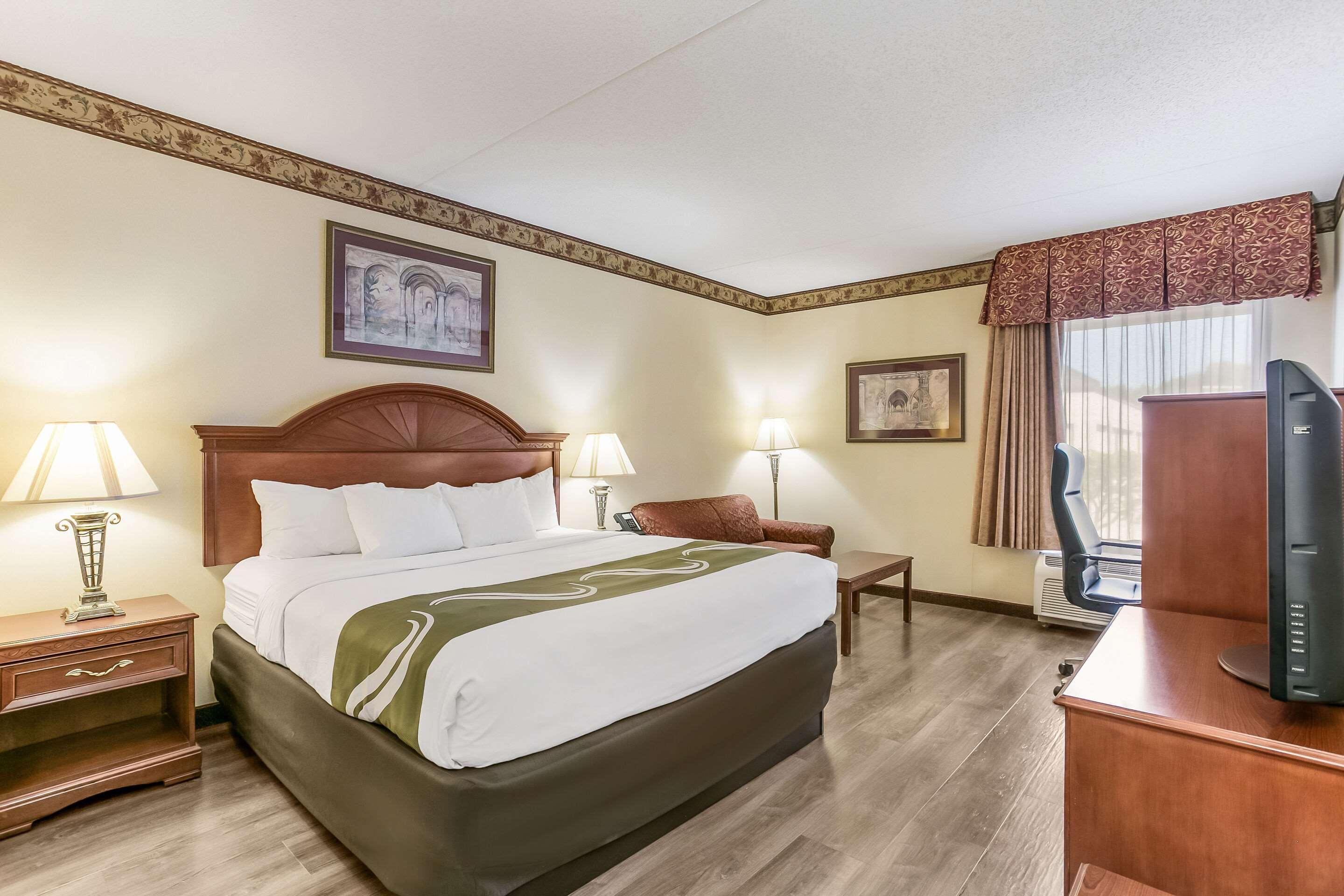 Quality Inn & Suites Bel Air I-95 Exit 77A Экстерьер фото